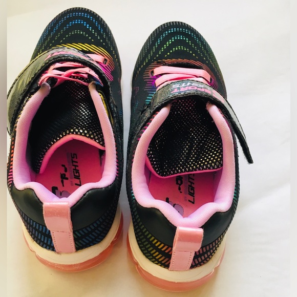 Sketchers. Sport lights. Girls sneakers. Size 1 ( little girl) - Picture 5 of 6